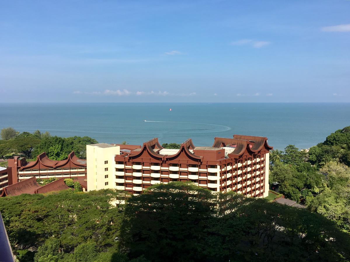 Апартаменты The Ferringhi Sea View At Sri Sayang Бату-Ферринги Экстерьер фото
