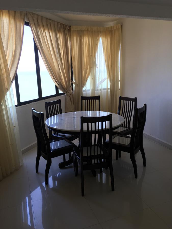 Апартаменты The Ferringhi Sea View At Sri Sayang Бату-Ферринги Экстерьер фото
